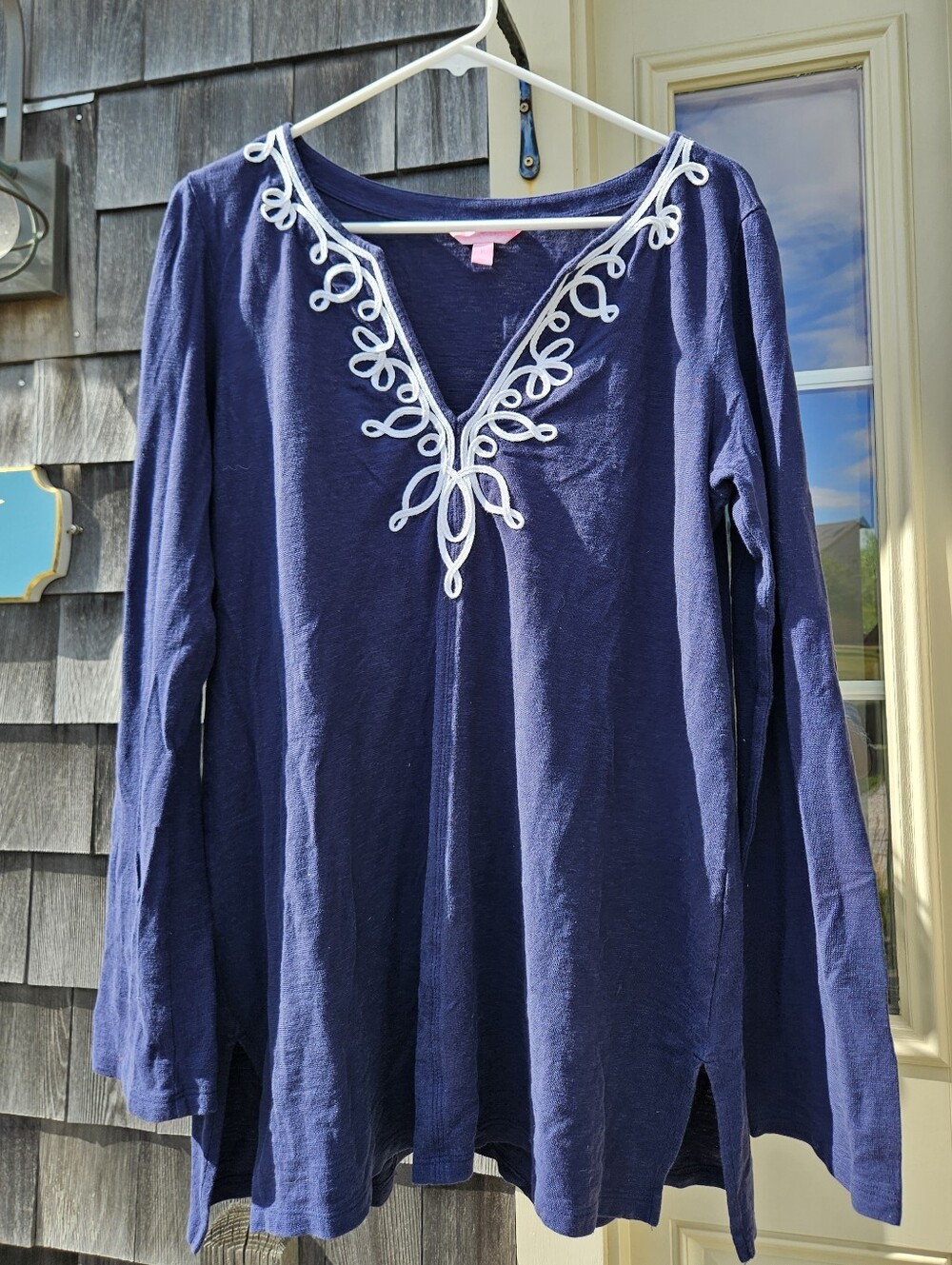 Lilly Pulitzer Embroidered V-Neck Navy Long-Sleeve Top - Size XL